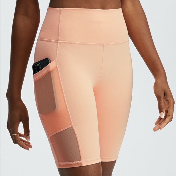 Fabletics PowerHold Peach Bike Shorts High-Waisted Seamless Design - Picture 1 of 4
